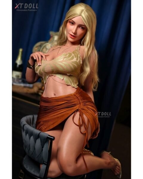 Belle Sinclair | Sex Doll Realista de Silicona Médica 166 cm | Geishas.net